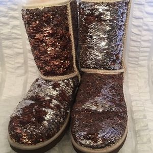 UGG Classic Short Sequin Boot- 3353